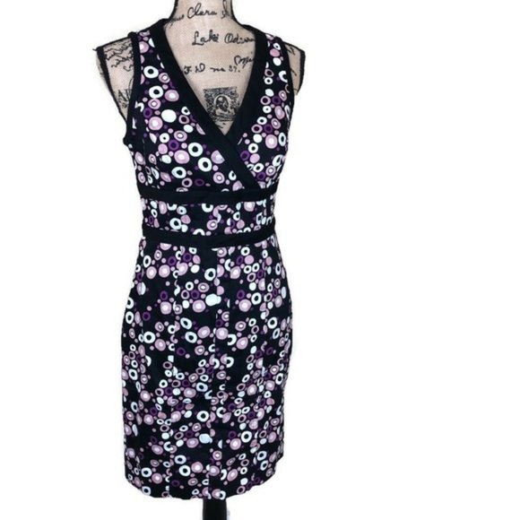 Marc New York Dresses & Skirts - Andrew Marc New York Sleeveless V-neck Dress 8